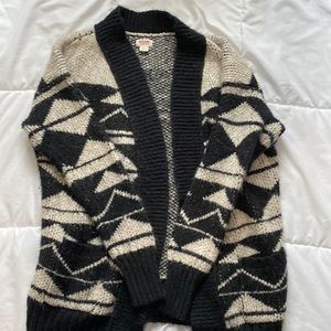 Mossimo acrylic and cotton sweater
